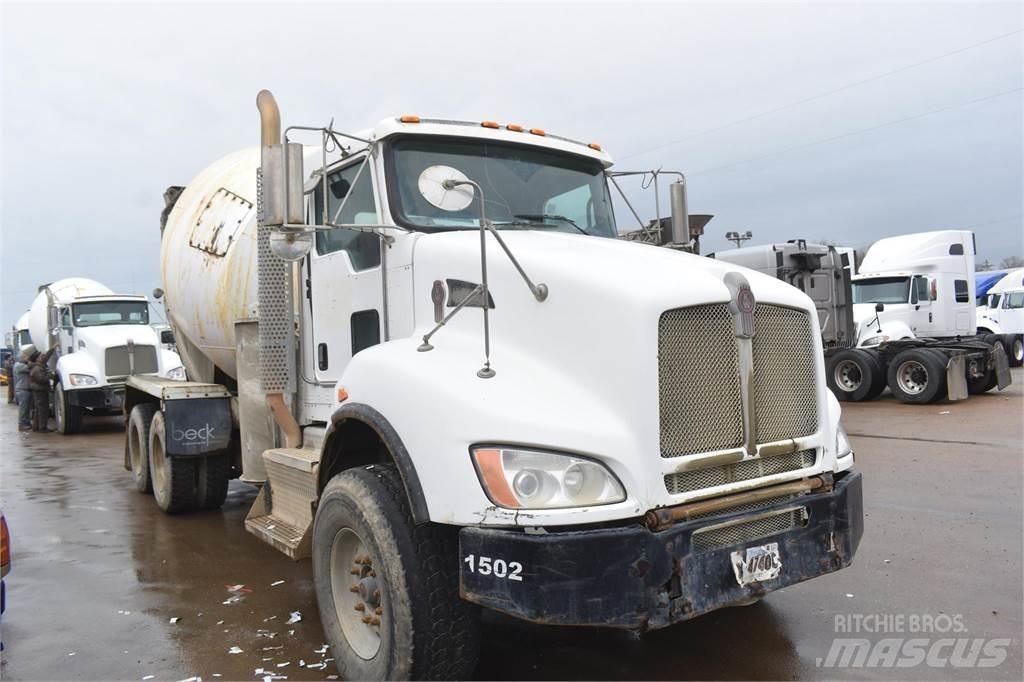 Kenworth T440 Betonikuorma-autot