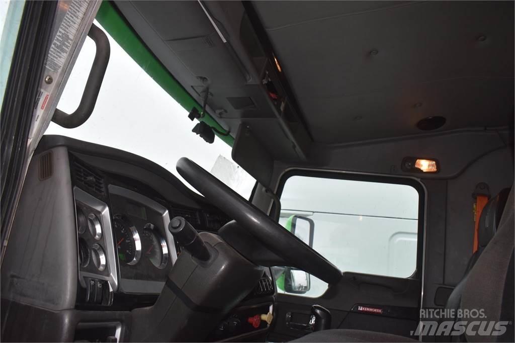 Kenworth T660 Sora- ja kippiautot