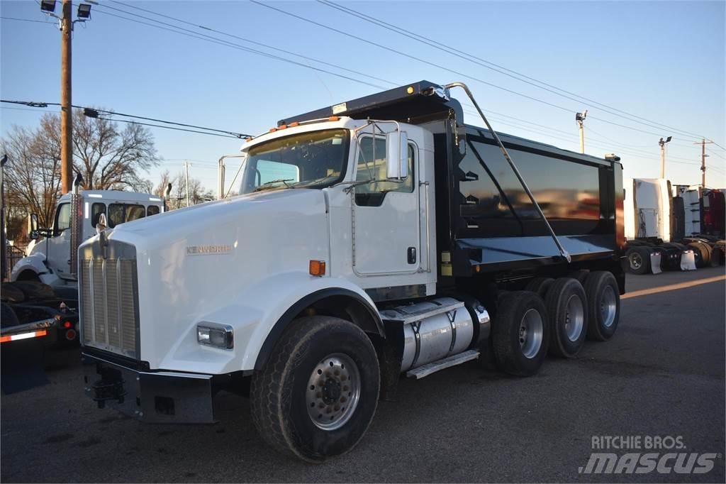 Kenworth T800 Sora- ja kippiautot
