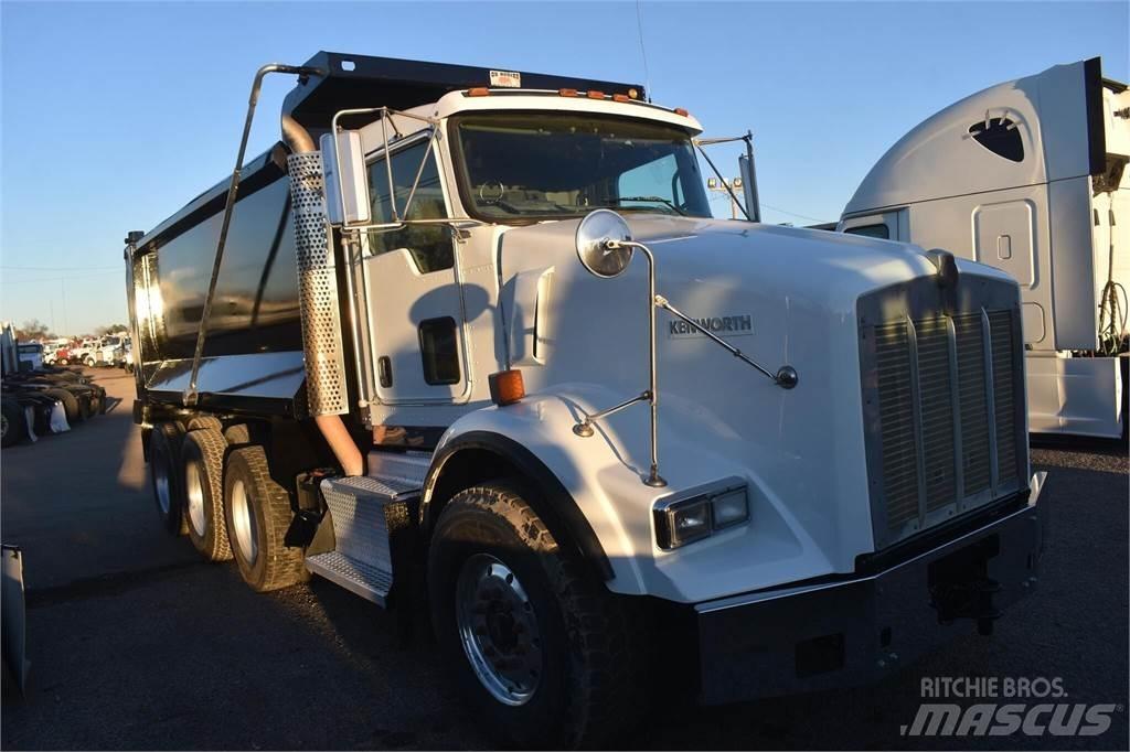 Kenworth T800 Sora- ja kippiautot