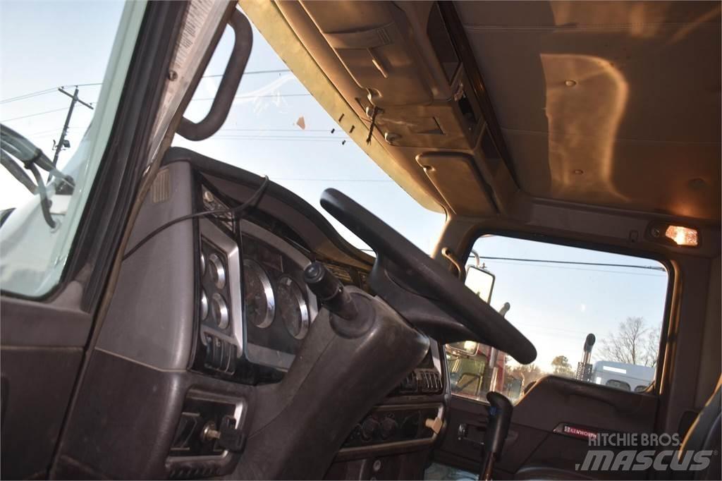 Kenworth T800 Sora- ja kippiautot