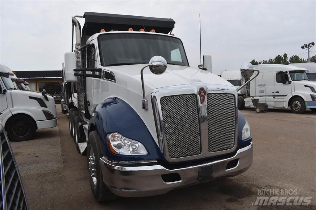 Kenworth T880 Sora- ja kippiautot
