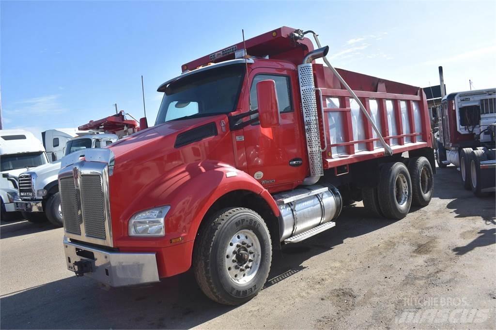 Kenworth T880 Sora- ja kippiautot