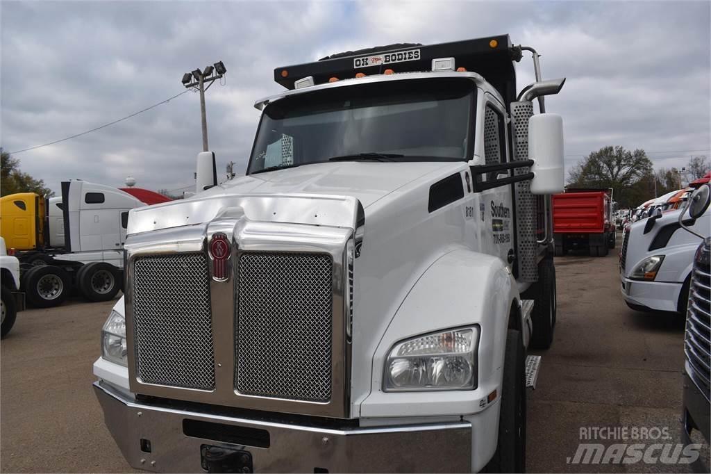 Kenworth T880 Sora- ja kippiautot