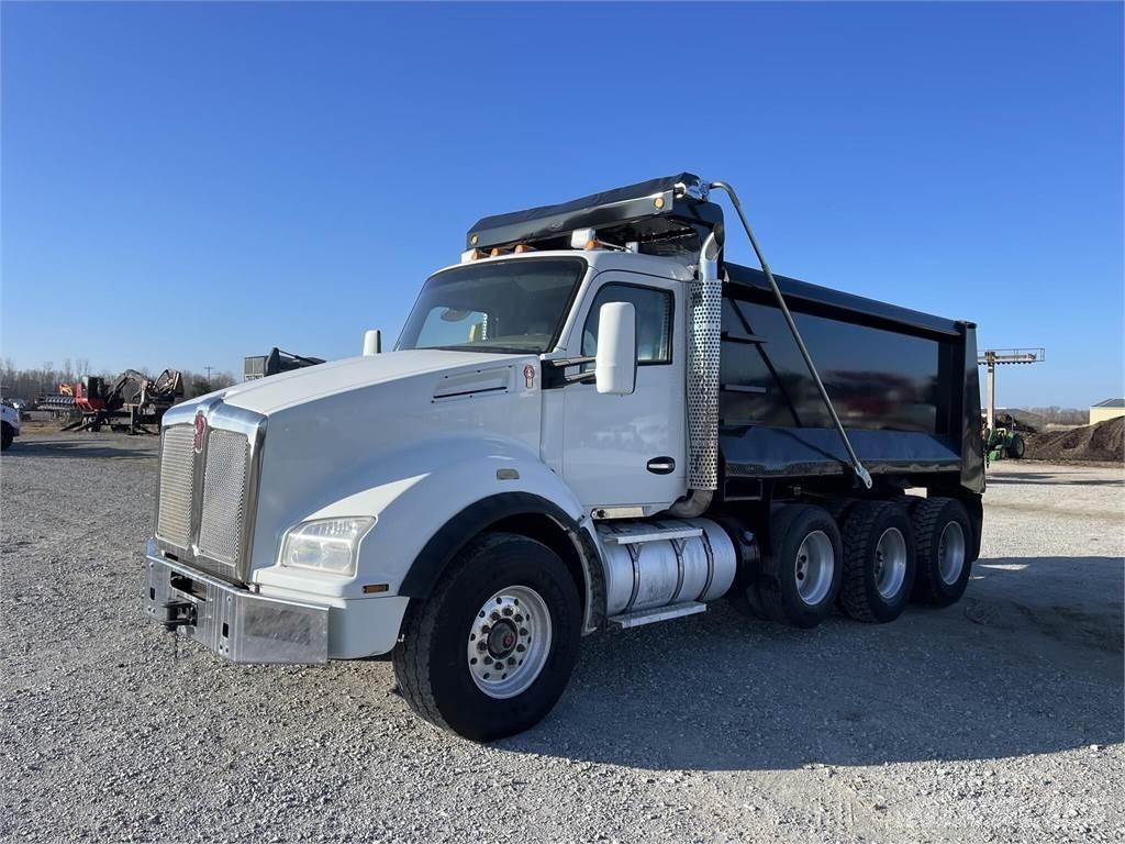 Kenworth T880 Sora- ja kippiautot