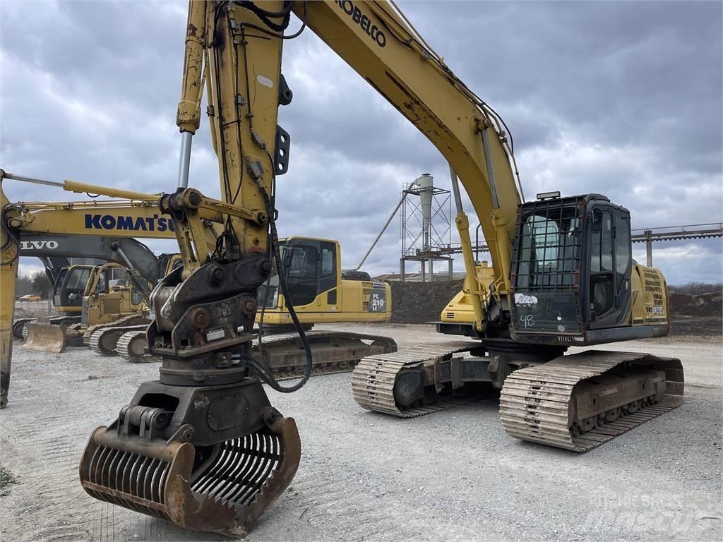 Kobelco SK210 LC-9 Nivelpuomikuormaajat