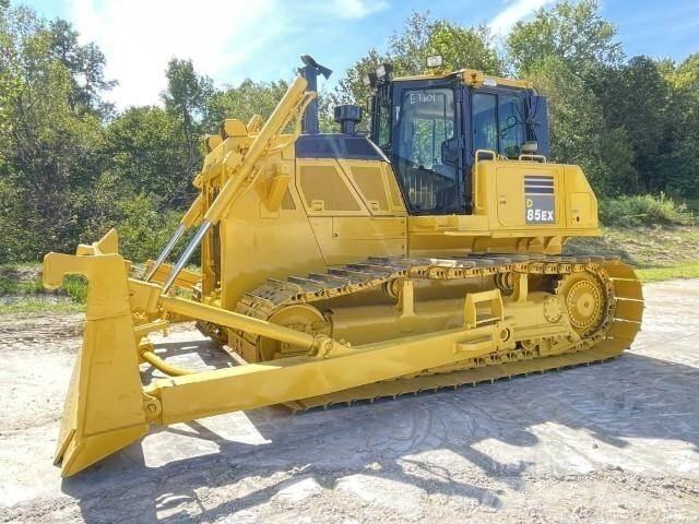Komatsu D85EX Telaketjupuskutraktorit