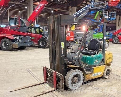 Komatsu FG25T-14 Muut haarukkatrukit