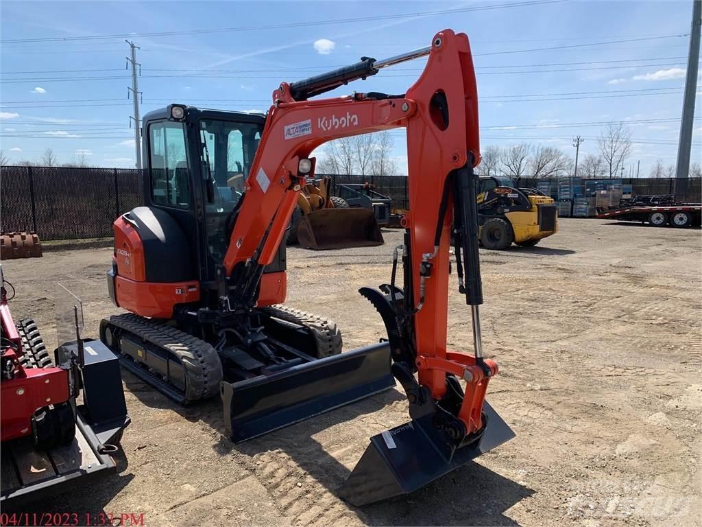 Kubota KX033-4 Minikaivukoneet < 7t