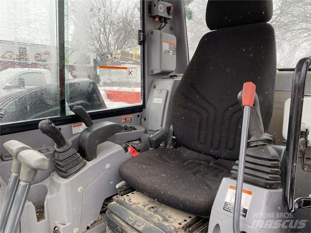 Kubota KX080 Telakaivukoneet