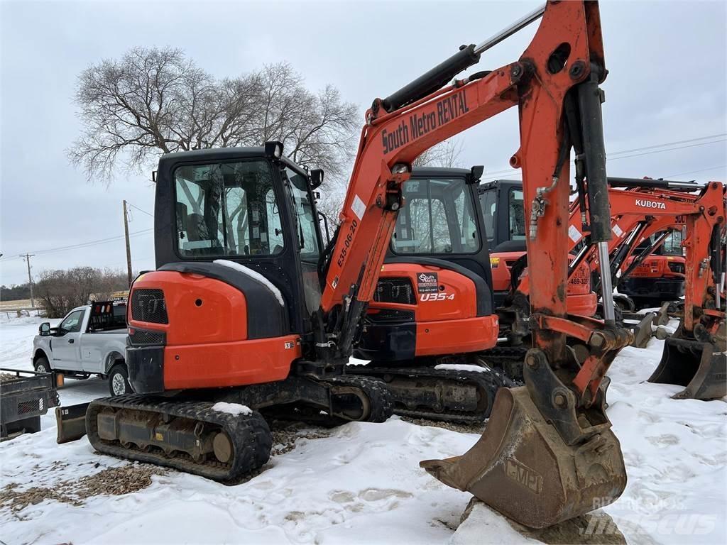 Kubota U35 Minikaivukoneet < 7t