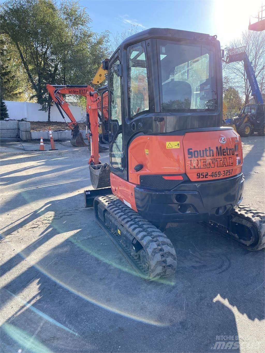 Kubota U35-4 Minikaivukoneet < 7t