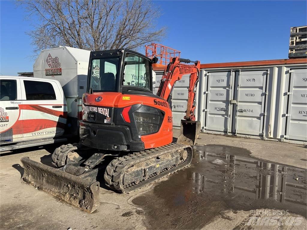 Kubota U55-5 Minikaivukoneet < 7t