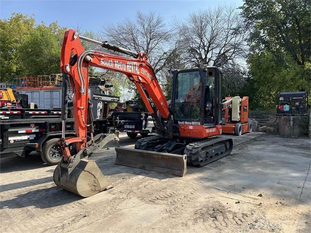 Kubota U55-5 Minikaivukoneet < 7t