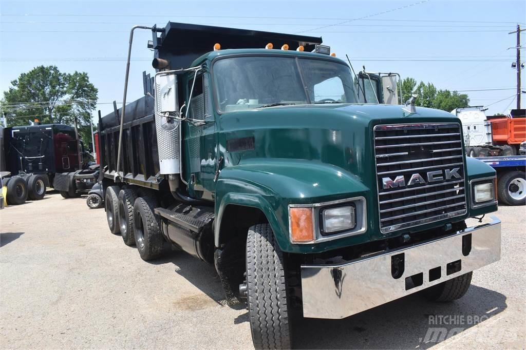 Mack CH613 Sora- ja kippiautot