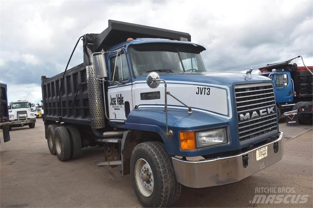 Mack CH613 Sora- ja kippiautot