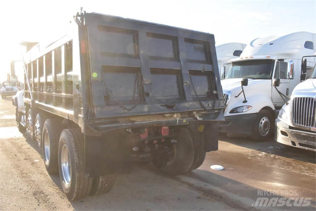 Mack GRANITE CV713 Sora- ja kippiautot