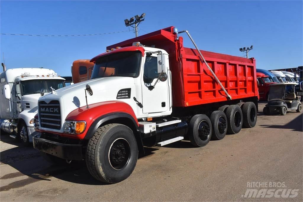 Mack GRANITE CV713 Sora- ja kippiautot
