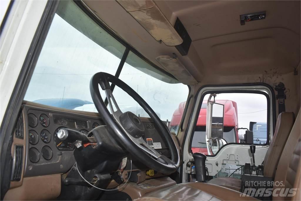 Mack GRANITE CV713 Sora- ja kippiautot