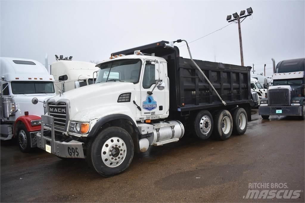 Mack GRANITE CV713 Sora- ja kippiautot