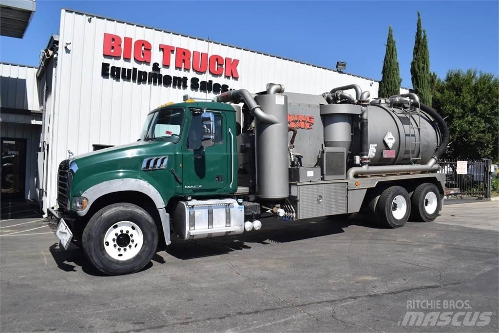 Mack GRANITE GU713 Säiliöautot