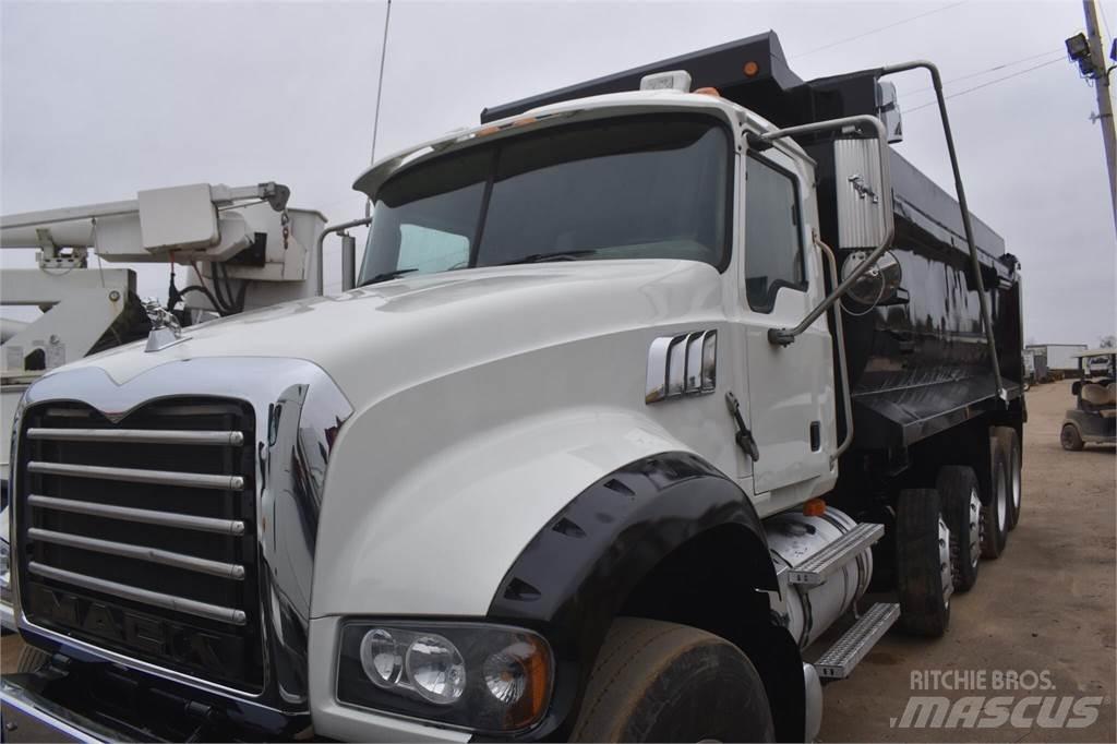Mack GRANITE GU713 Sora- ja kippiautot