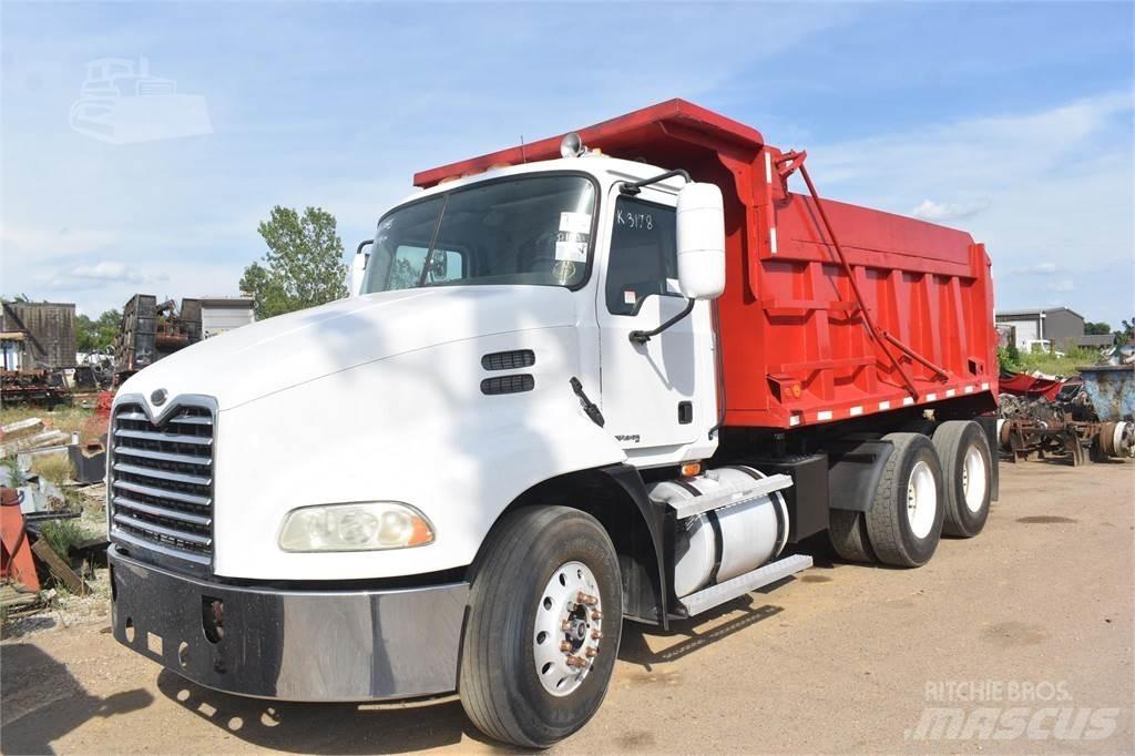 Mack VISION CXN613 Sora- ja kippiautot