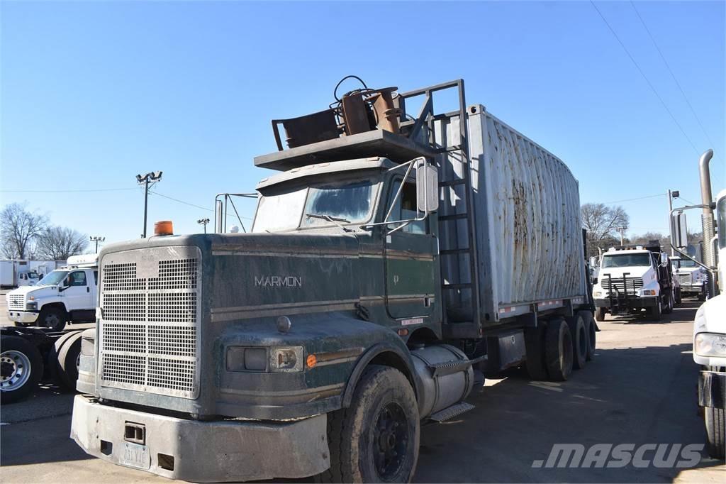  MARMON 330 Nosturiautot