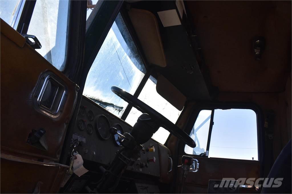  MARMON 330 Nosturiautot
