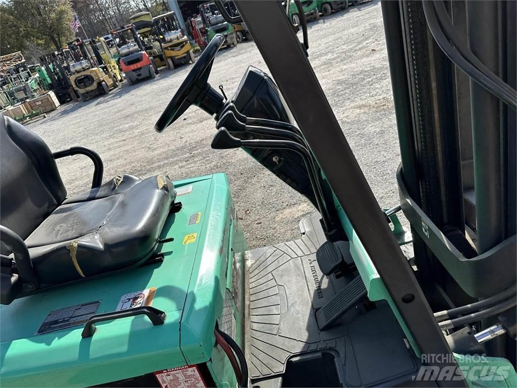 Mitsubishi FBC15K Muut haarukkatrukit