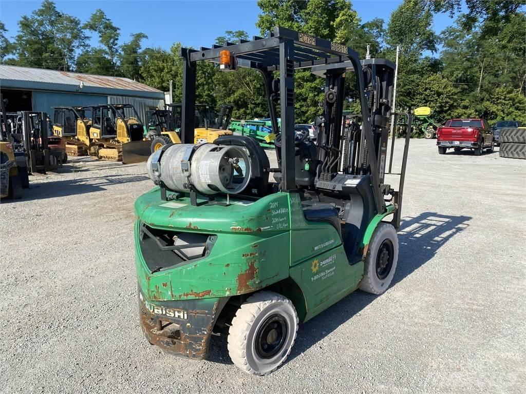 Mitsubishi FG25N Muut haarukkatrukit