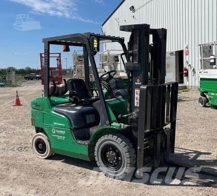 Mitsubishi FG25N Muut haarukkatrukit