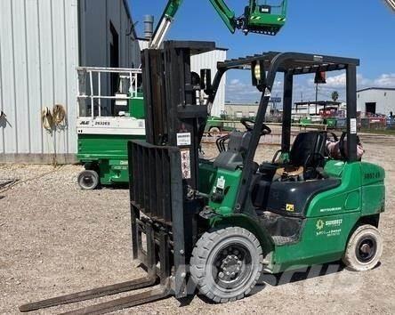 Mitsubishi FG25N Muut haarukkatrukit