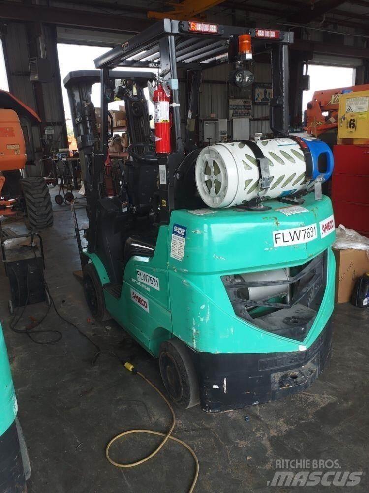 Mitsubishi FGC25 Muut haarukkatrukit