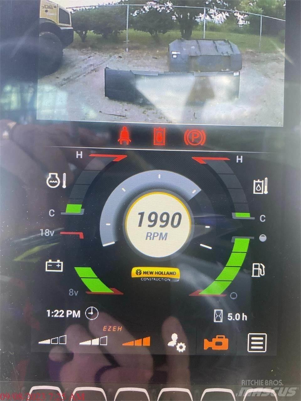 New Holland C332 Liukuohjatut kuormaajat