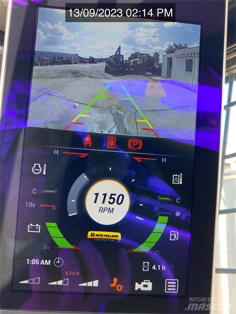 New Holland C332 Liukuohjatut kuormaajat