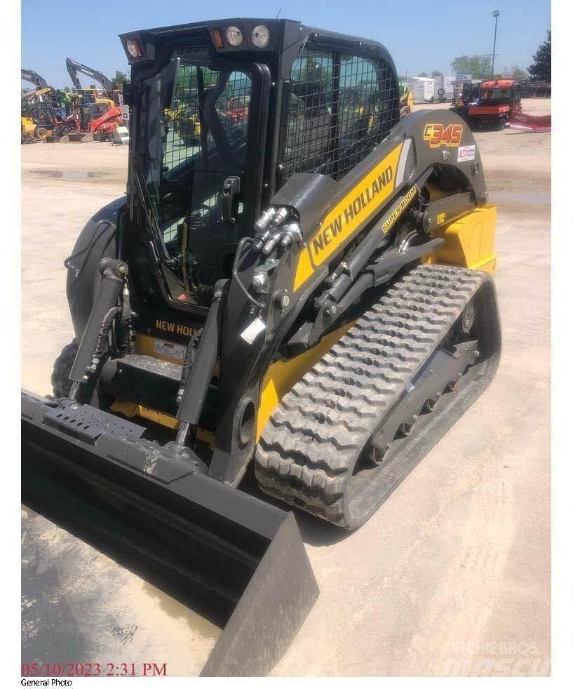 New Holland C345 Liukuohjatut kuormaajat