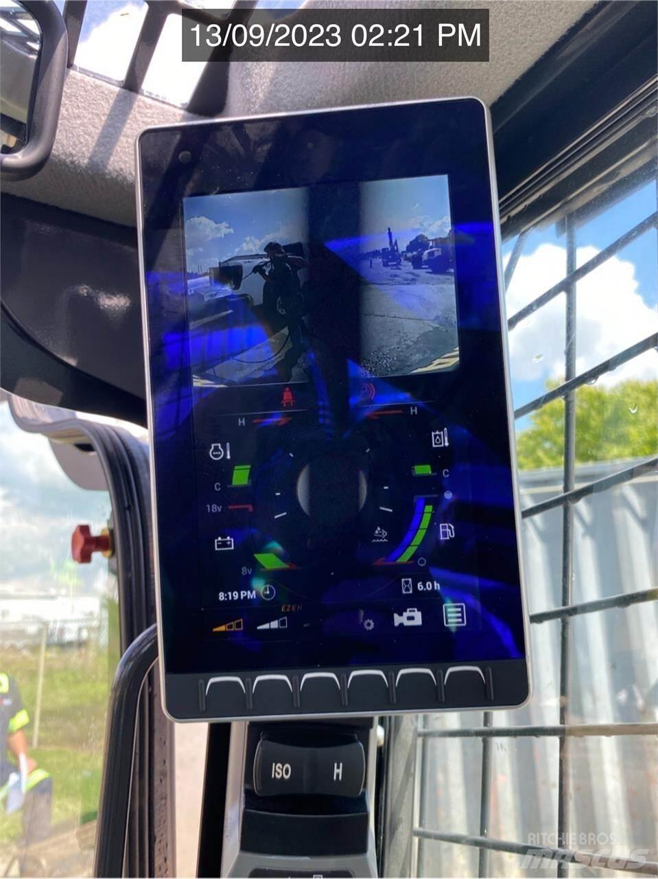 New Holland C345 Liukuohjatut kuormaajat