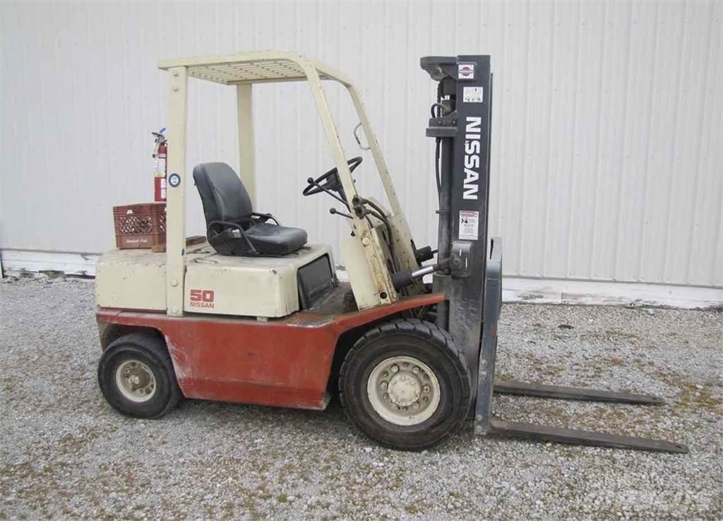 Nissan PF02A25V Muut haarukkatrukit