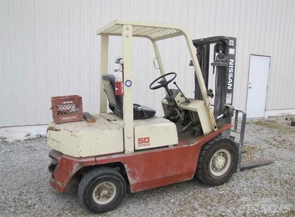 Nissan PF02A25V Muut haarukkatrukit