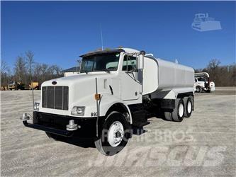Peterbilt 330 Vesisäiliöautot