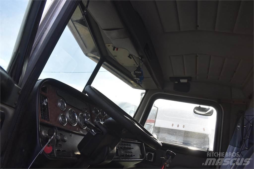 Peterbilt 357 Sora- ja kippiautot