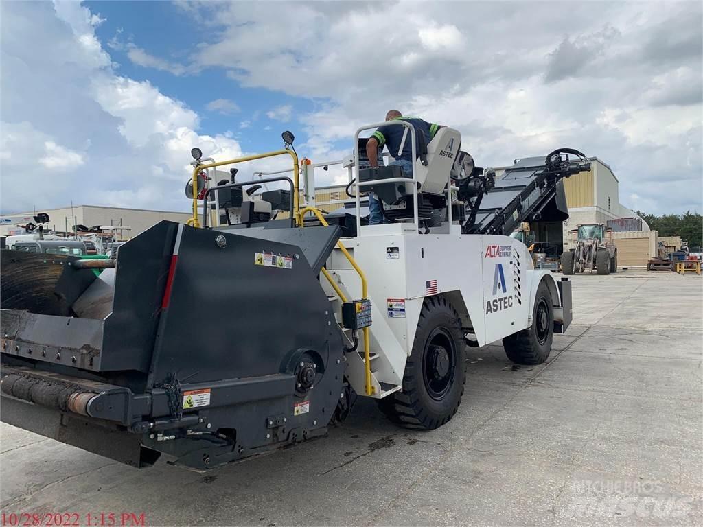 Roadtec MTV1100E MTV (Material transport vehicle)