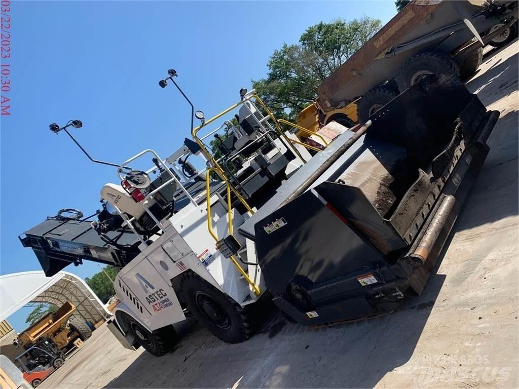 Roadtec MTV1100E MTV (Material transport vehicle)