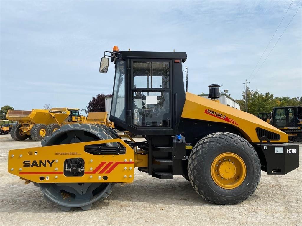 Sany SSR120C-8 Tandemjyrät