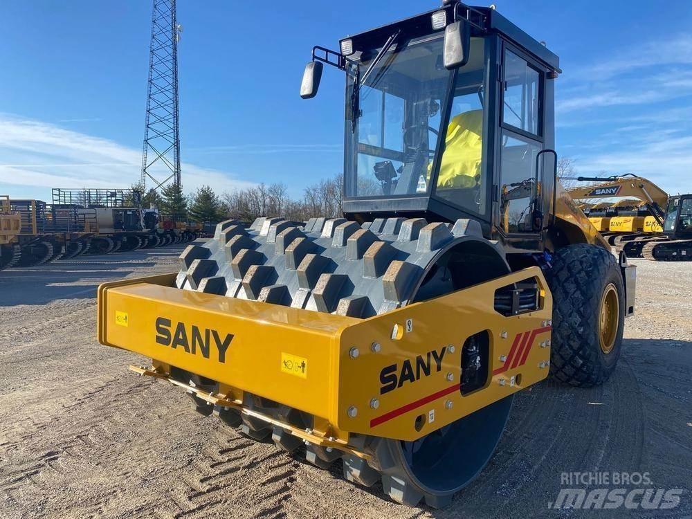 Sany SSR120C-8 Kaatopaikkajyrät