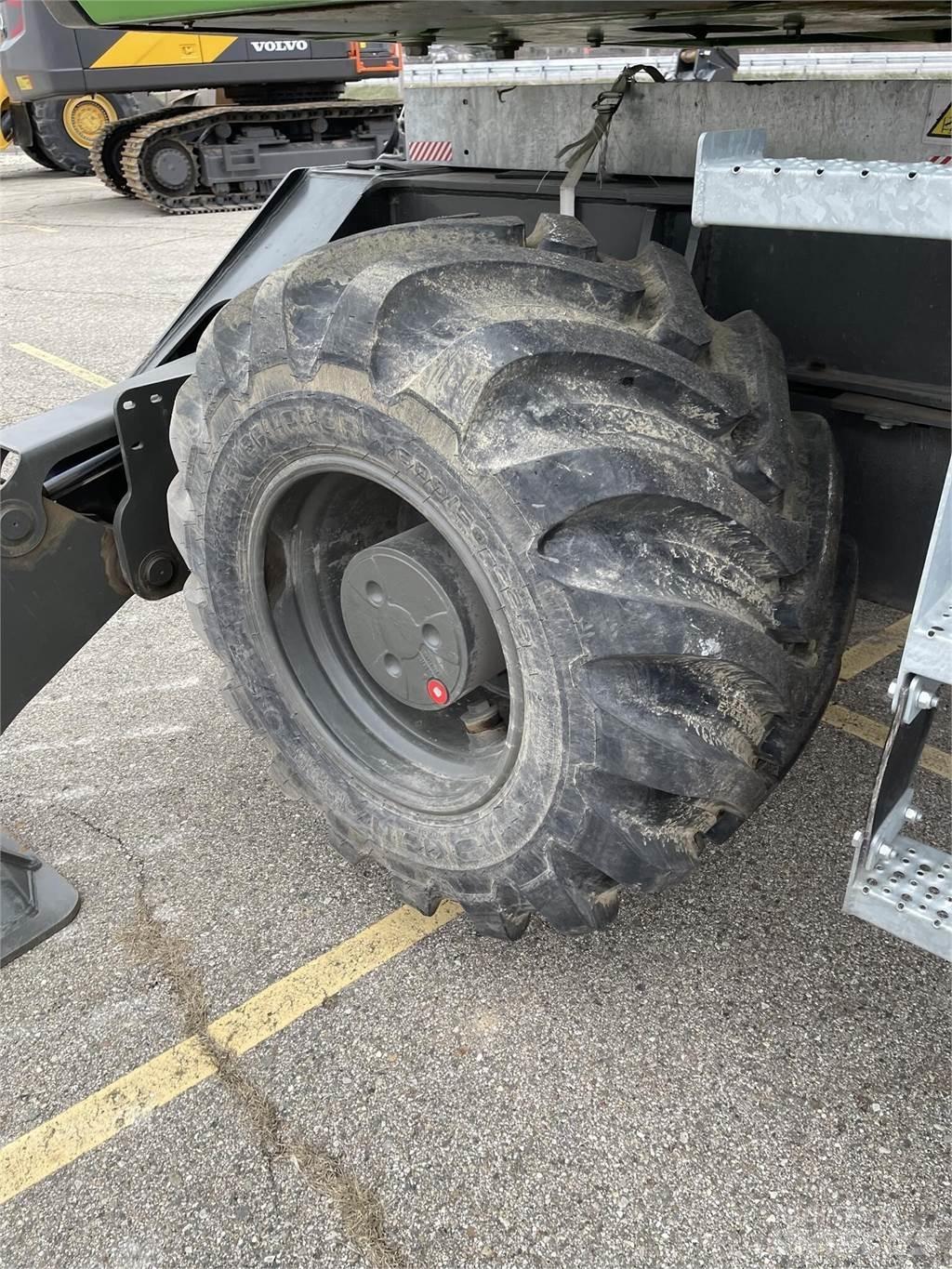 Sennebogen 718E Jätteenkäsittelijät