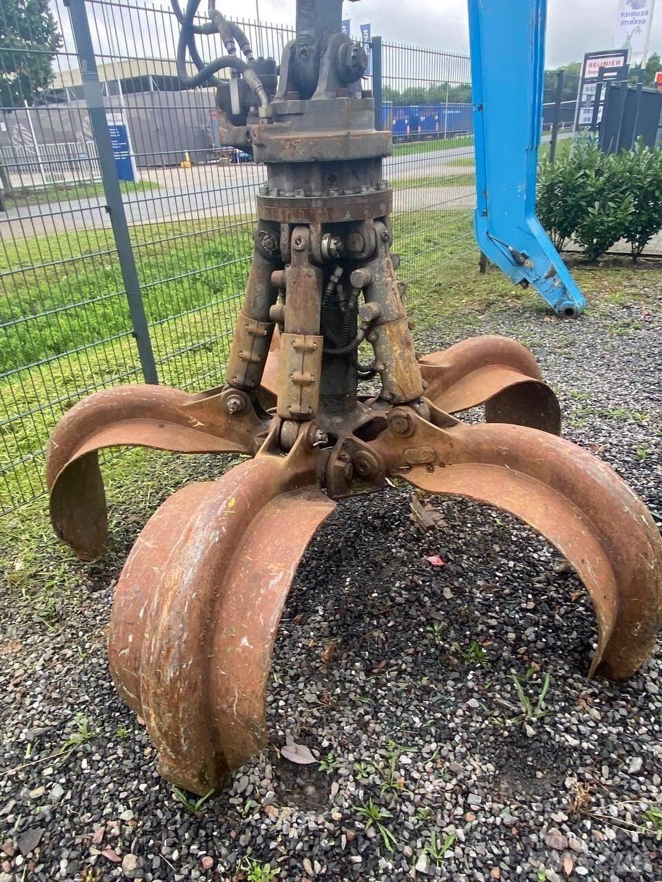 Sennebogen 818EM Jätteenkäsittelijät