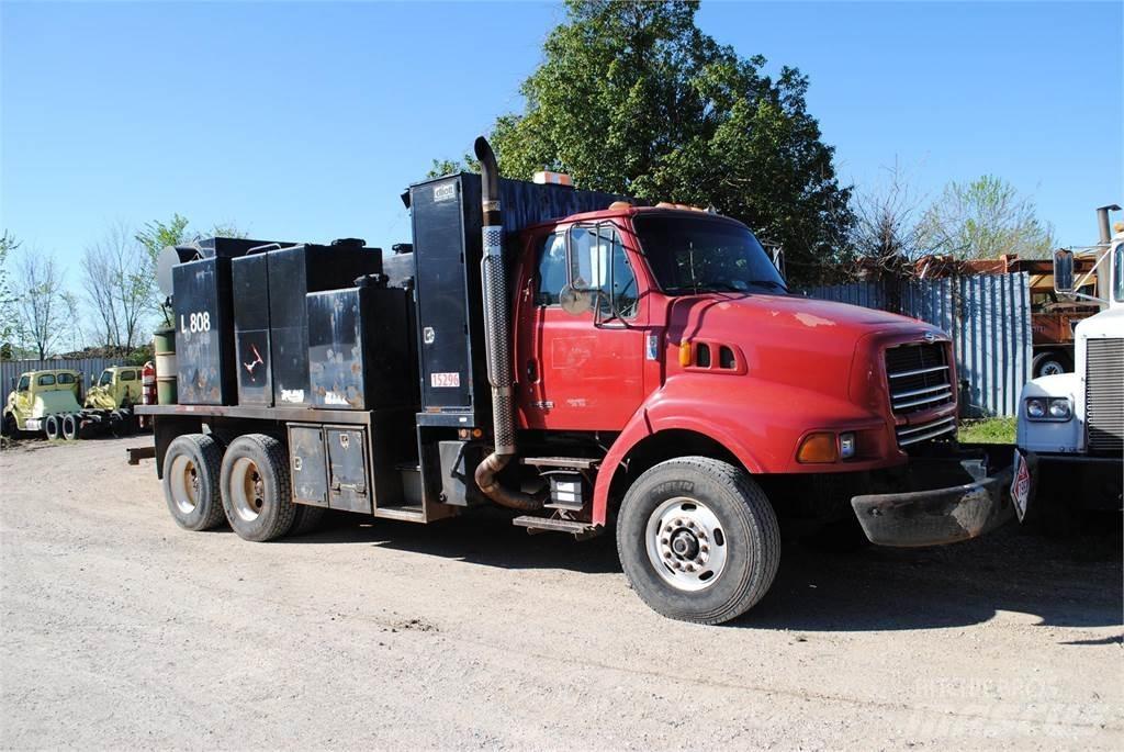 Sterling L8500 Säiliöautot