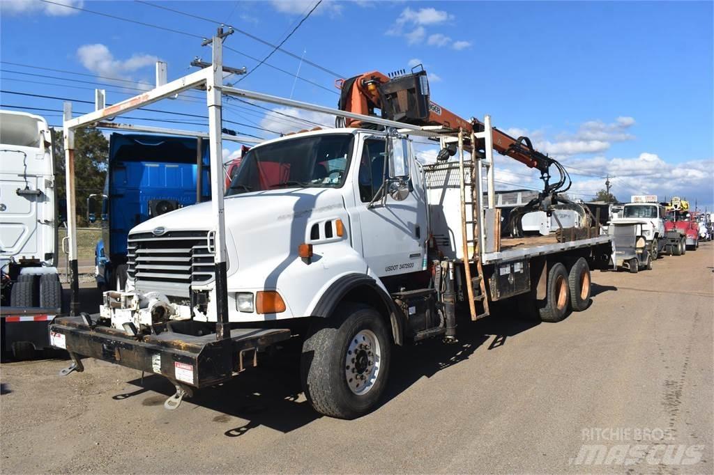 Sterling L8500 Nosturiautot